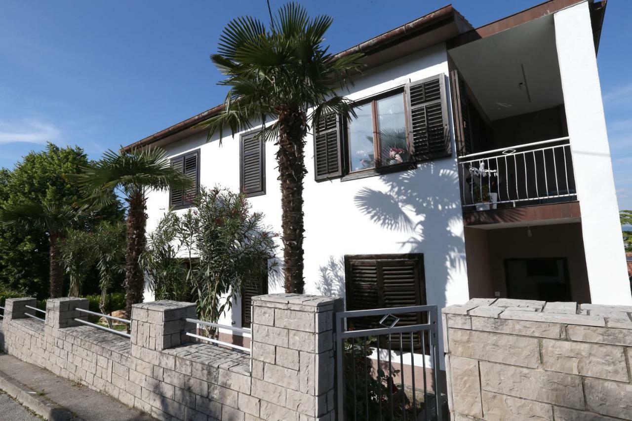 Robo 1 Koper Exterior foto